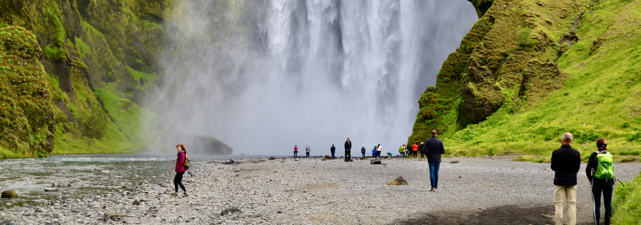 What to Wear in Iceland: The Ultimate Iceland Packing List